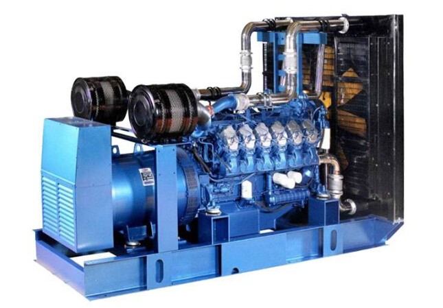 金山屯康明斯30kw小型柴油二手发电机组 金山屯康明斯30kw小型柴油二手发电机组